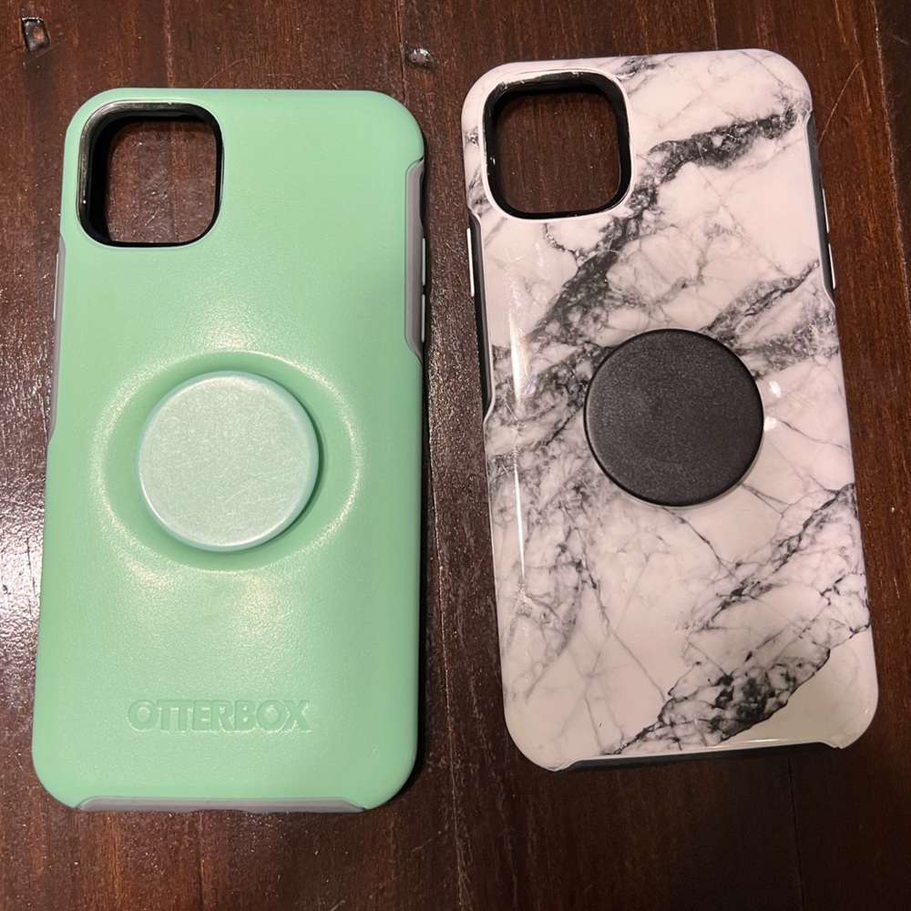 Lot of 2 iPhone 11 Pro Max Otterbox+Popsocket Symmetry!